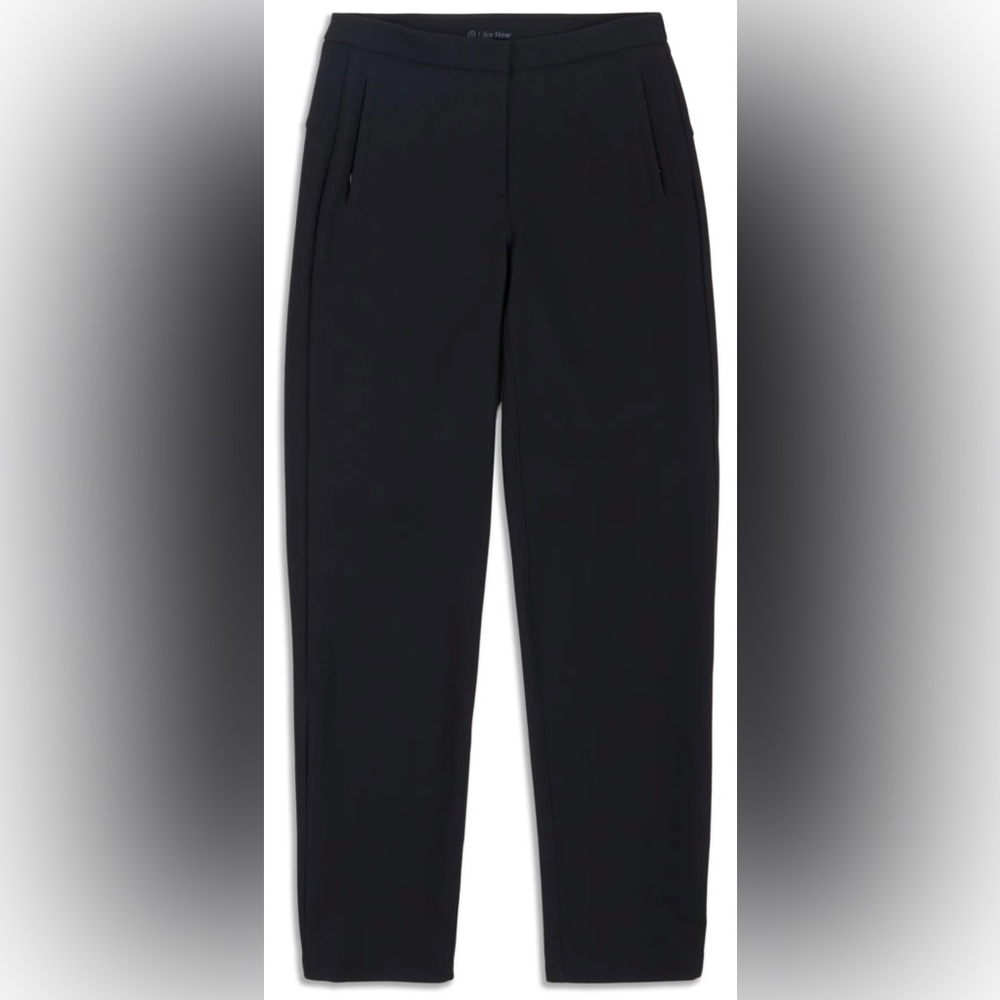 BRAND NEW Lululemon On The Move pant Size 2